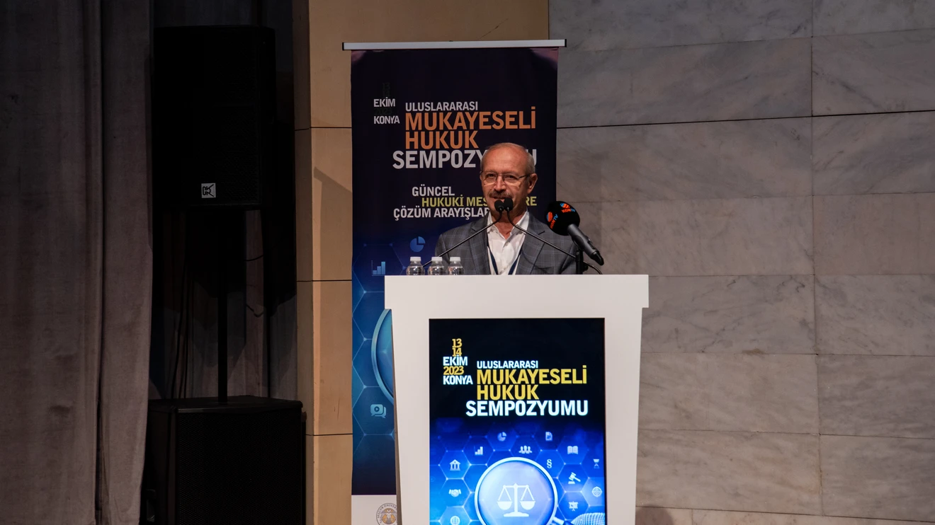 “Uluslararası Mukayeseli Hukuk Sempozyumu” düzenlendi